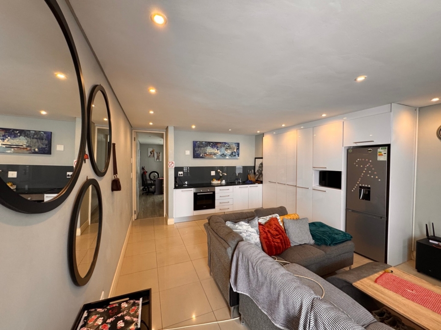 1 Bedroom Property for Sale in Big Bay Western Cape